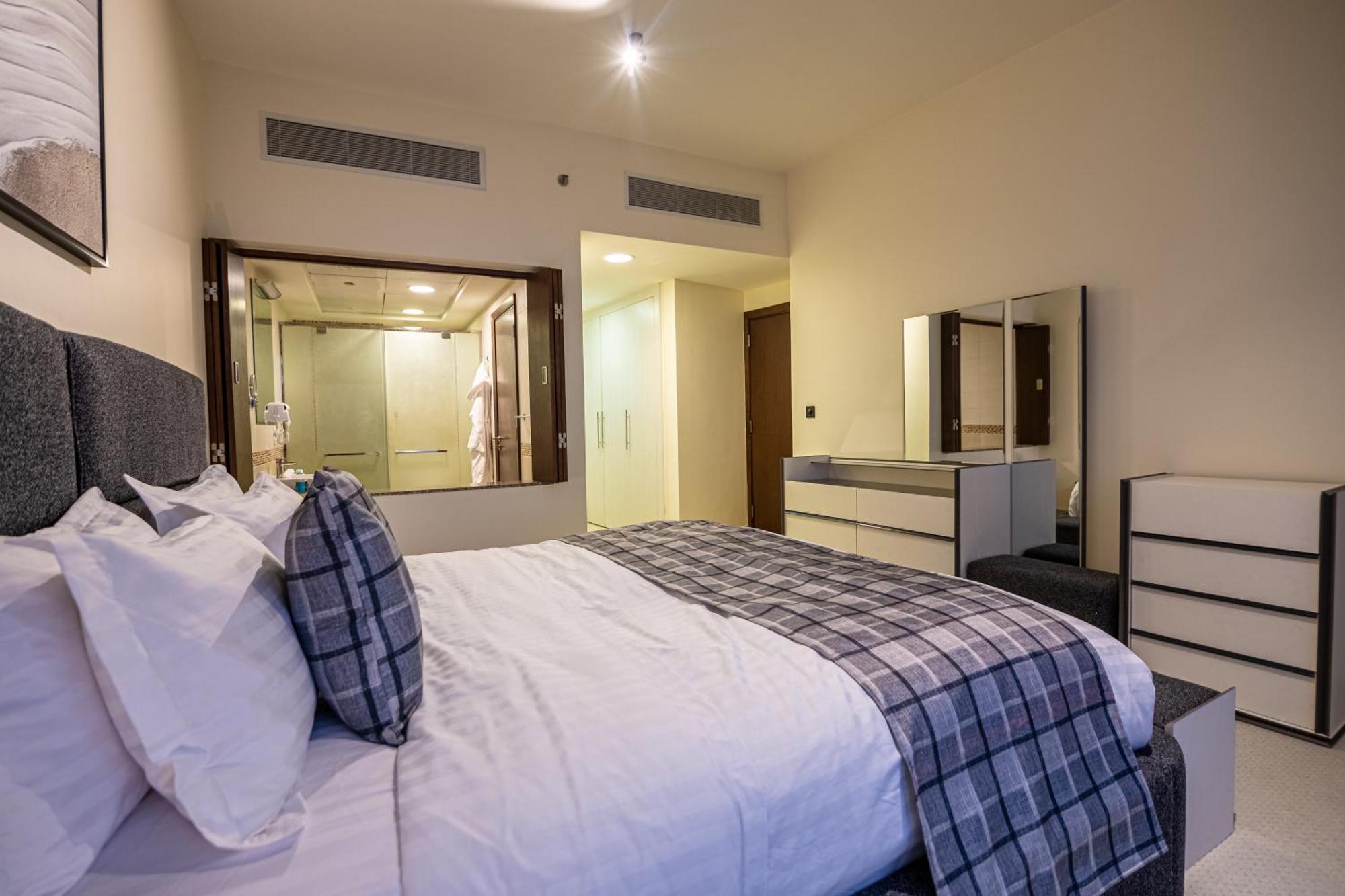 Self Check In Luxury Rafal Tower فاخرة برج رافال *